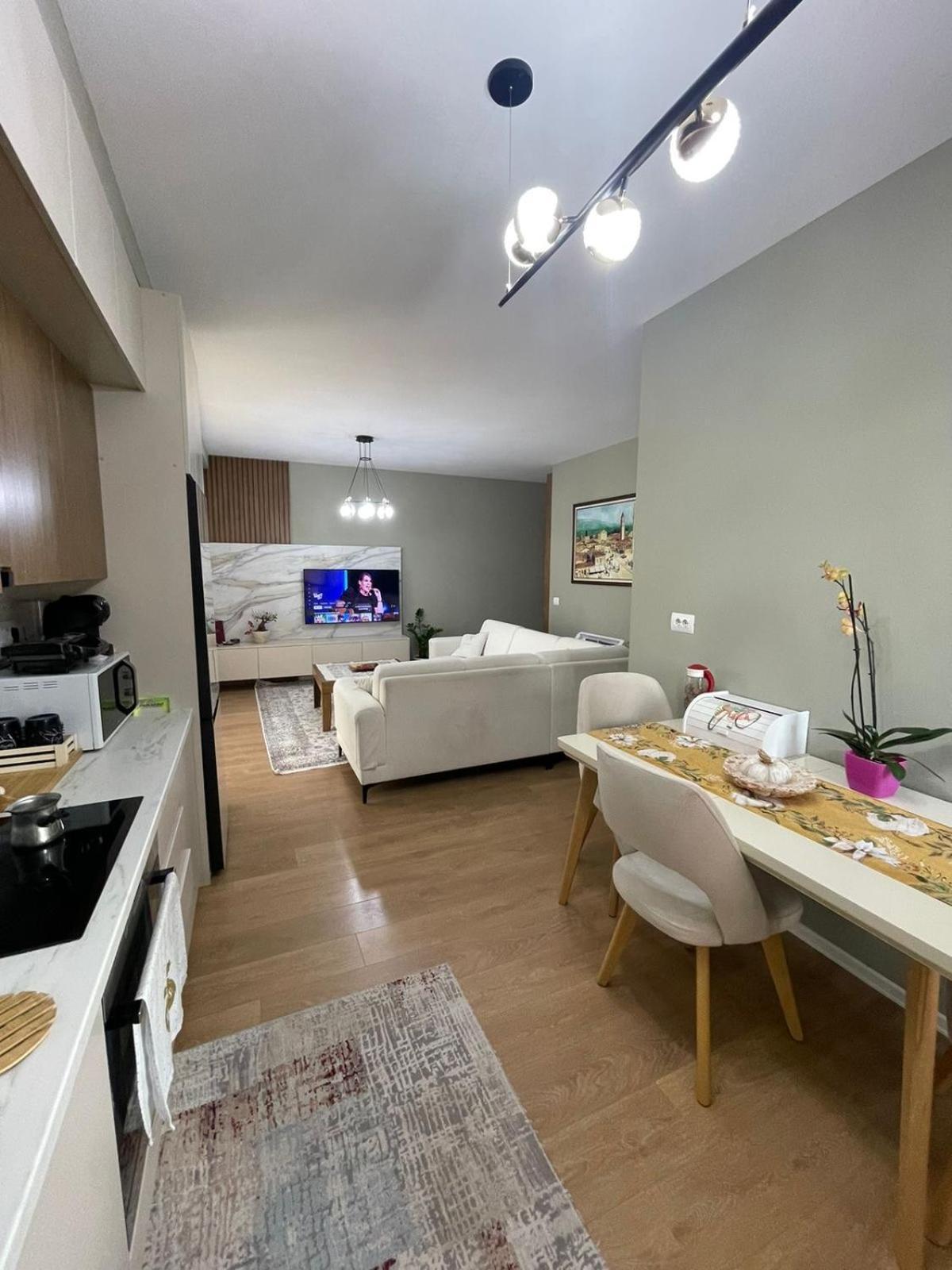 Garden Building Luxury Apartment Tirana Exterior photo